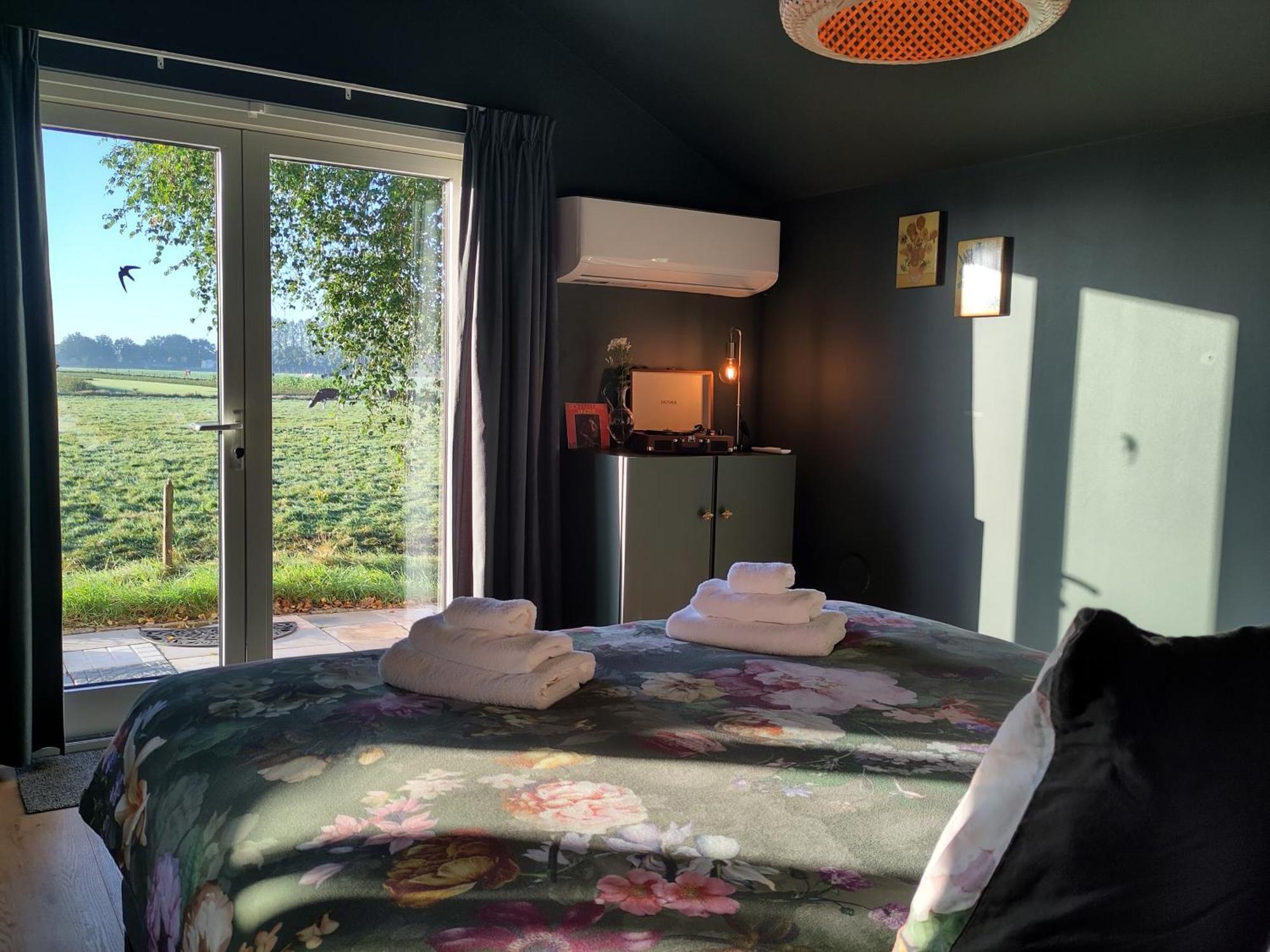 'T Voske Bed and Breakfast Zundert Eksteriør billede
