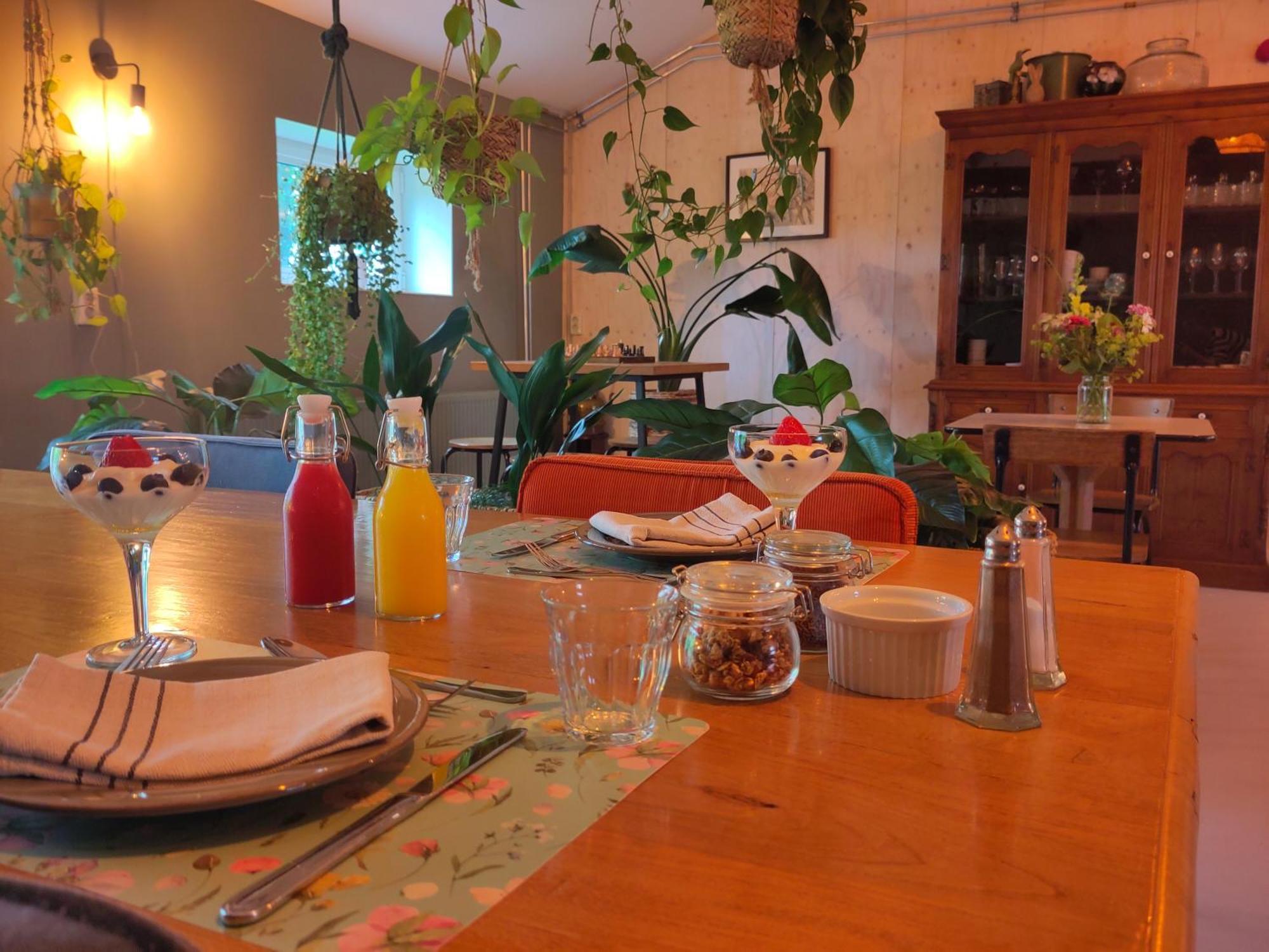 'T Voske Bed and Breakfast Zundert Eksteriør billede